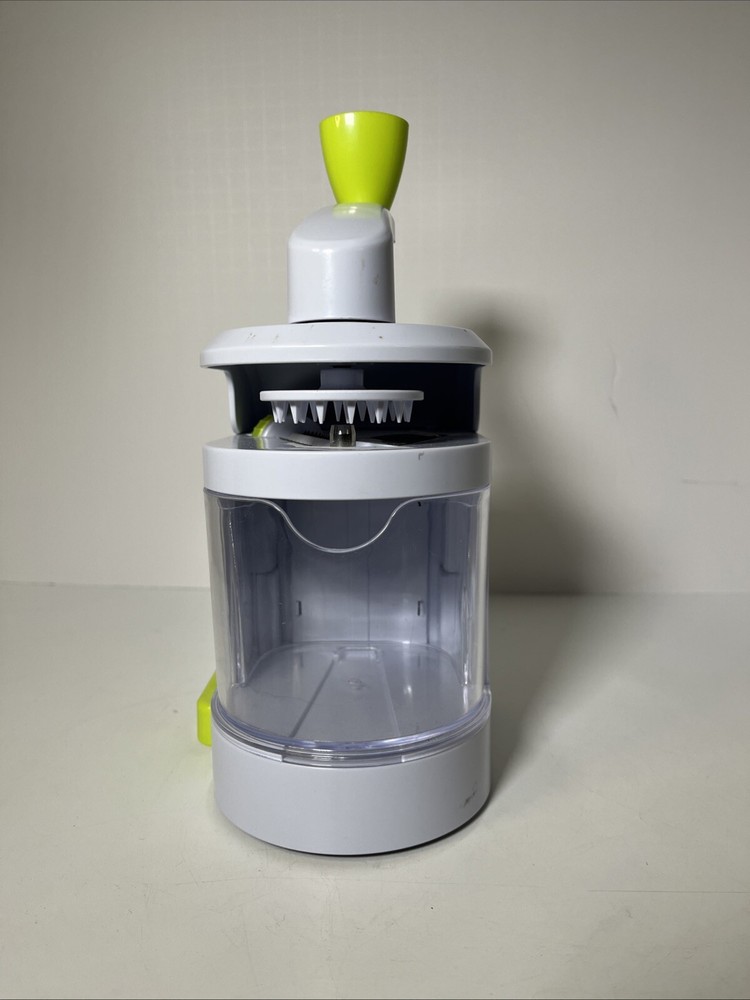 Nunewares White/Green Manual Chopper