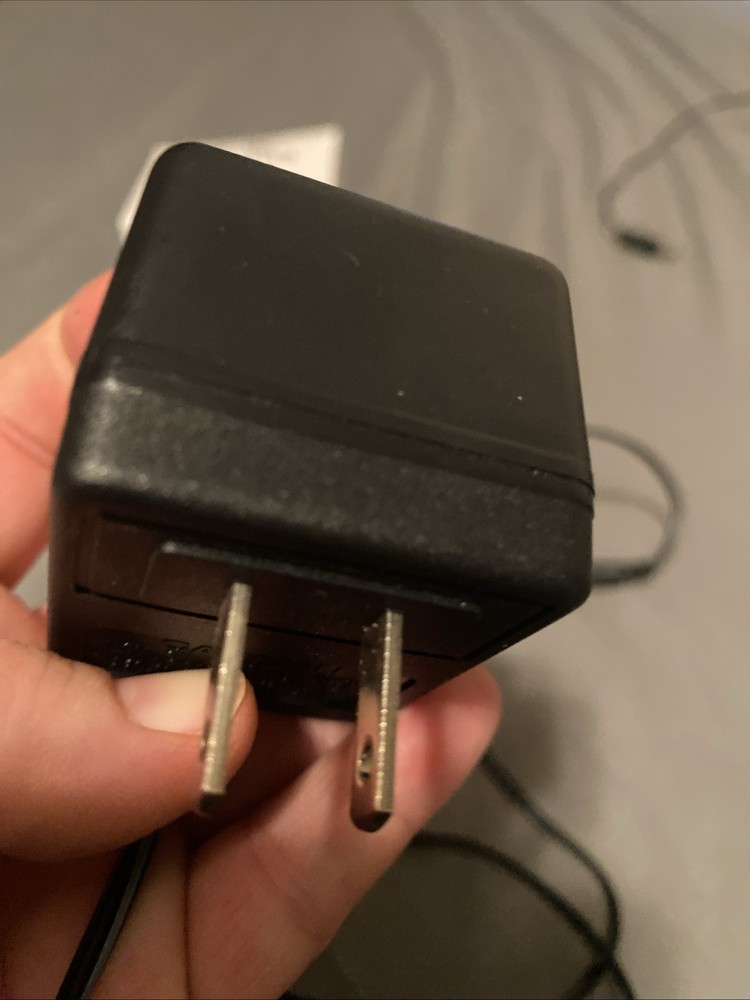 Electro-Harmonix US9.6DC-200 Pedal Power Supply
