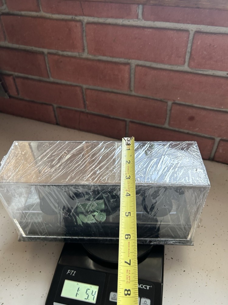 3 ball baseball holder display case
