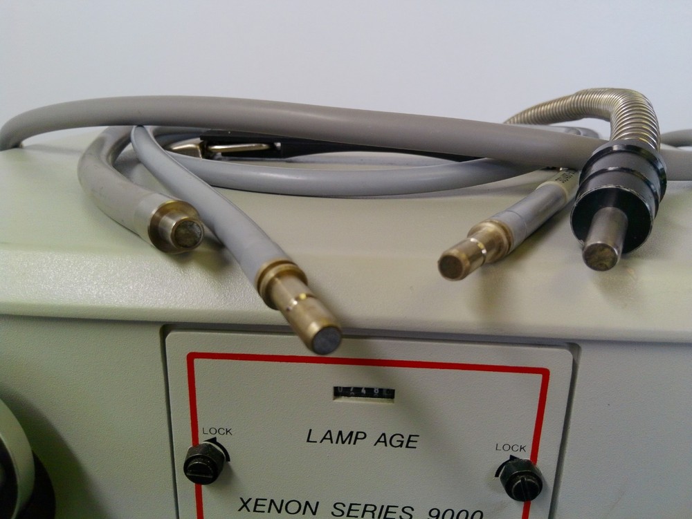 Luxtec Xenon Series 9000 Model 9300 Light Source w/ Light Cables