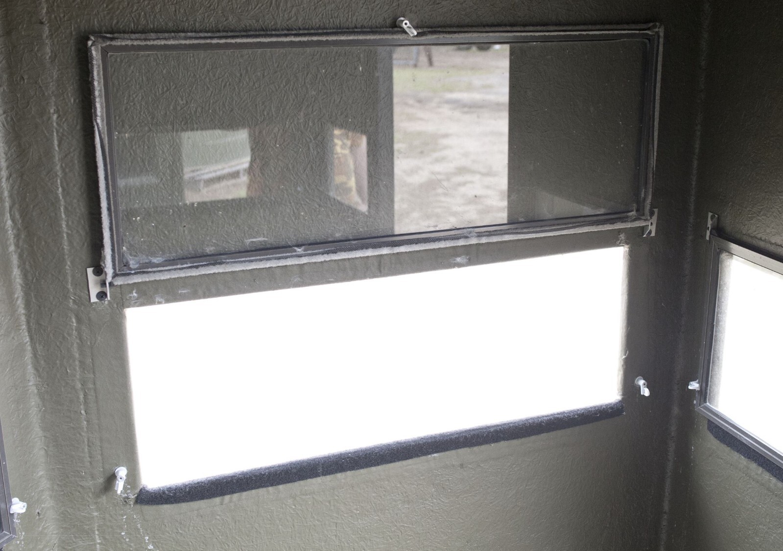 Ultramatic Feeders Deer Blind Window Swing Sash 16" x 10" Clear