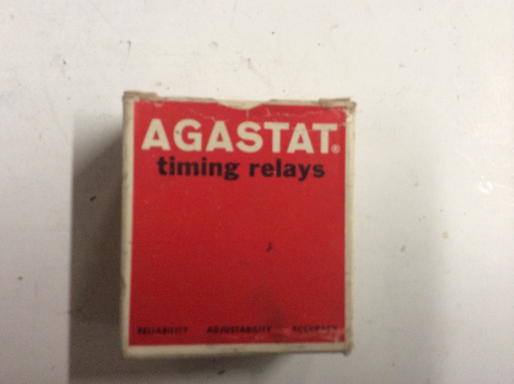 Agastat Timing Relay Motor Timer Model No. 7012AB - 0.5 Second - 5 Second - M73
