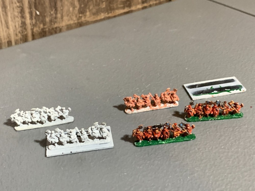 A16659 WARMASTER WARHAMMER DWARF TROLLSLAYERS 5 STANDS METAL GAMES WORKSHOP