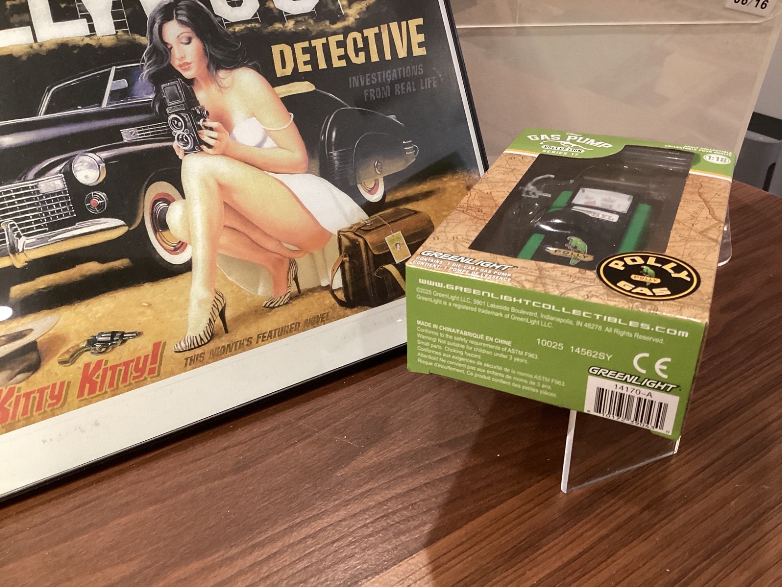 Greenlight Vintage Gas Pump 1948 Wayne 100-A Polly Gasoline