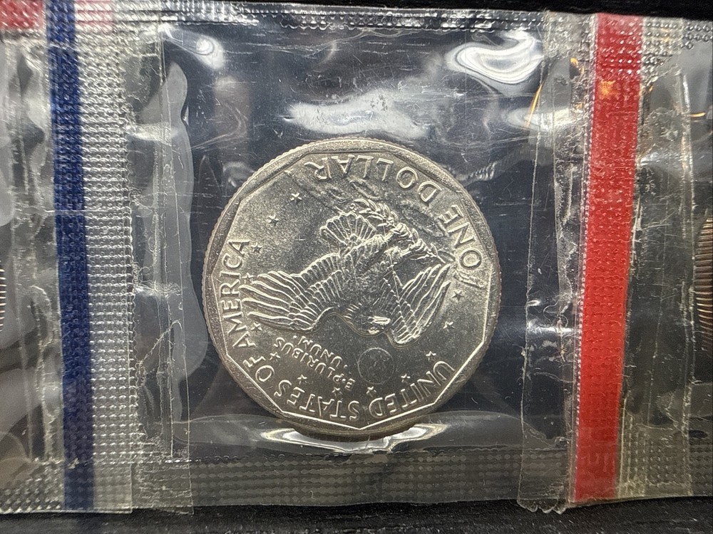 1981 Susan B Anthony Dollar Set Uncirculated