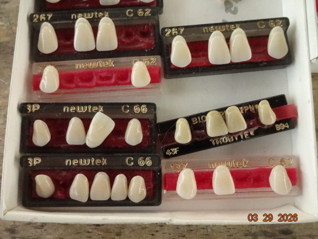 acrylic resin teeth