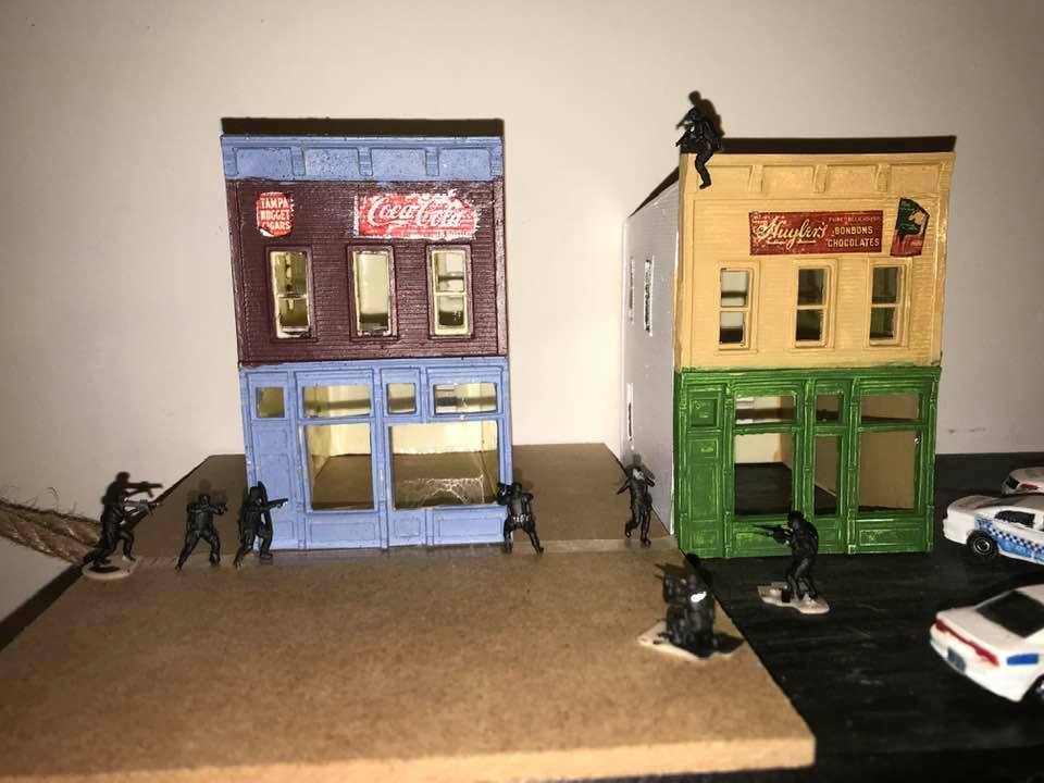 Ho 1/87 Scale SWAT Figure set (painted)