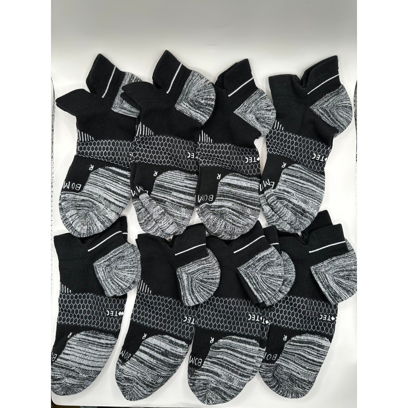 Bombas Hextec 8 Pairs Women's Ankle Socks athletic Honeycomb Size Large Black