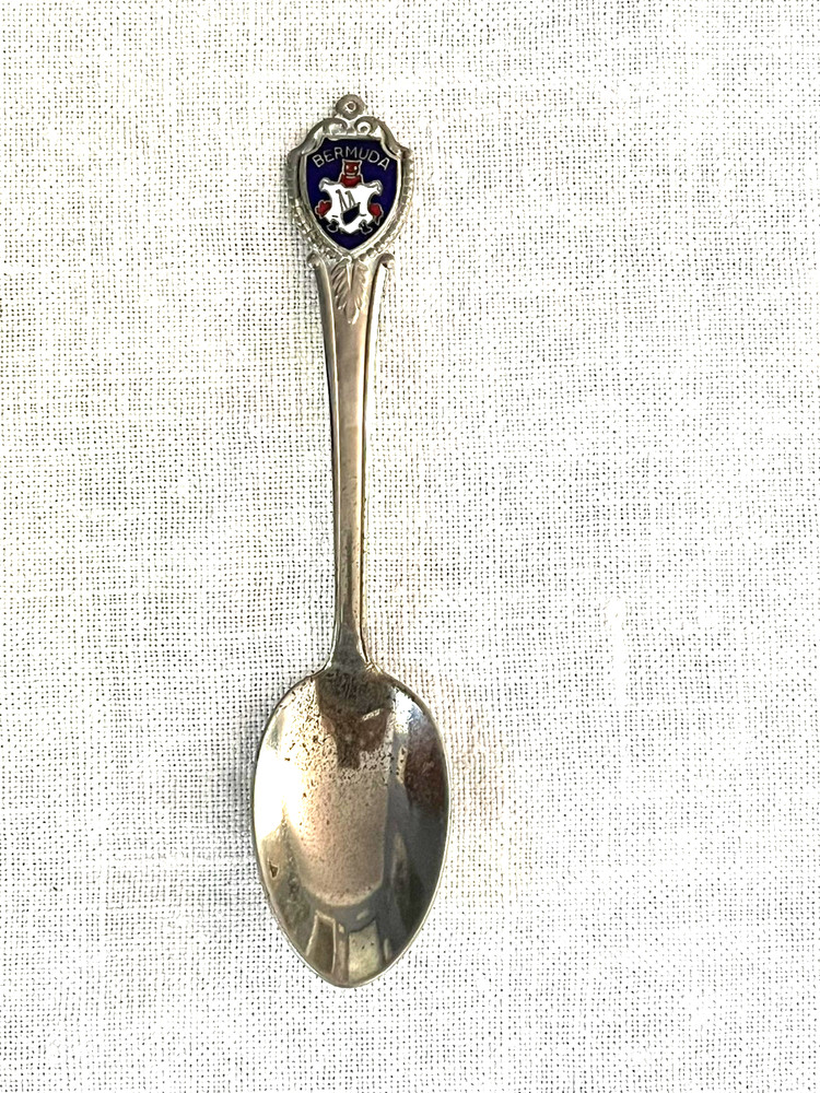 VINTAGE BERMUDA ENAMEL CREST SILVER PLATE SOUVENIR SPOON MADE IN USA