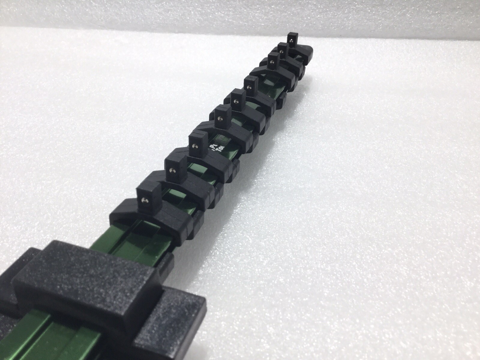 Performance Tool 1/4" Drive Aluminum Socket Rail holds 18 Sockets Rail