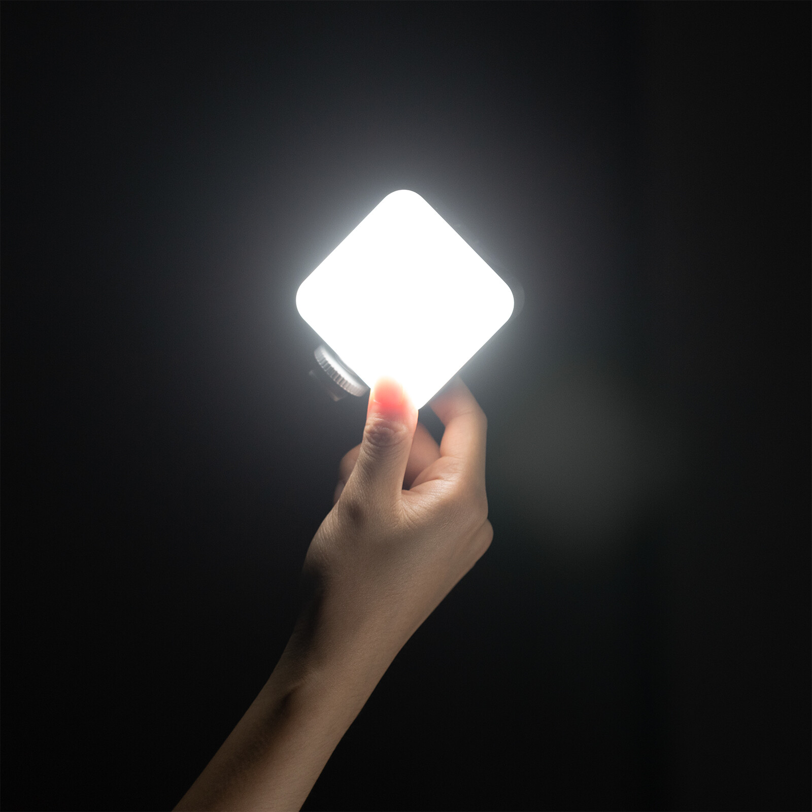 SmallRig P96 LED Video Light Mini Phone Camera 2200mAh for Camera Phone Vlog