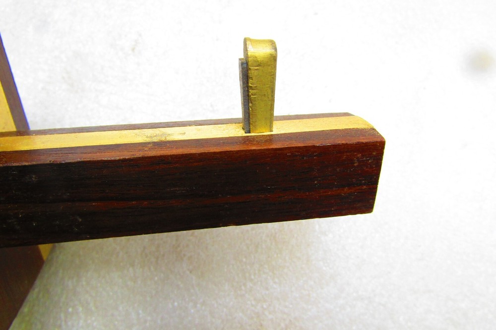 Marking gauge by Crown Tools