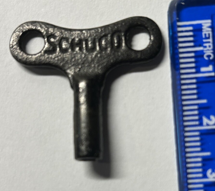 Antique Schuco Clock Key 2.25mm