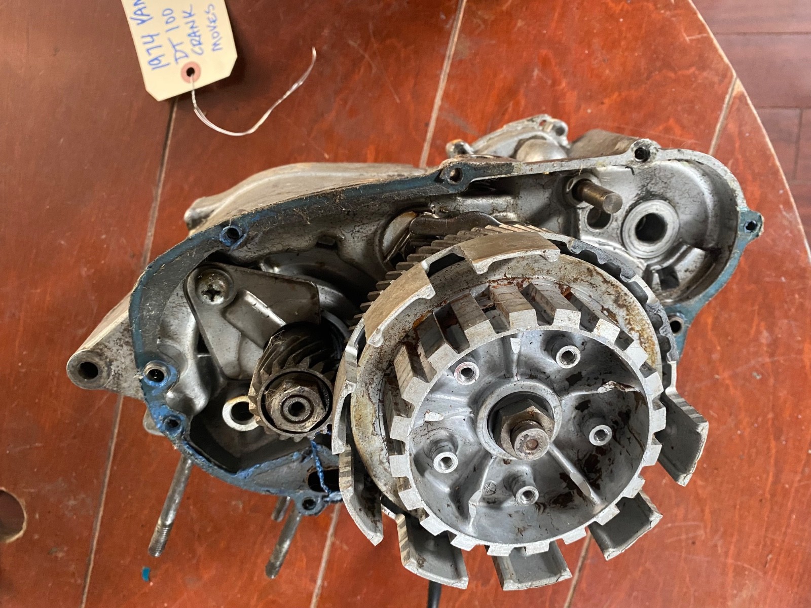 1974 Yamaha DT100 (437 VIN) Engine Bottom End Crank Case Transmission Crankshaft