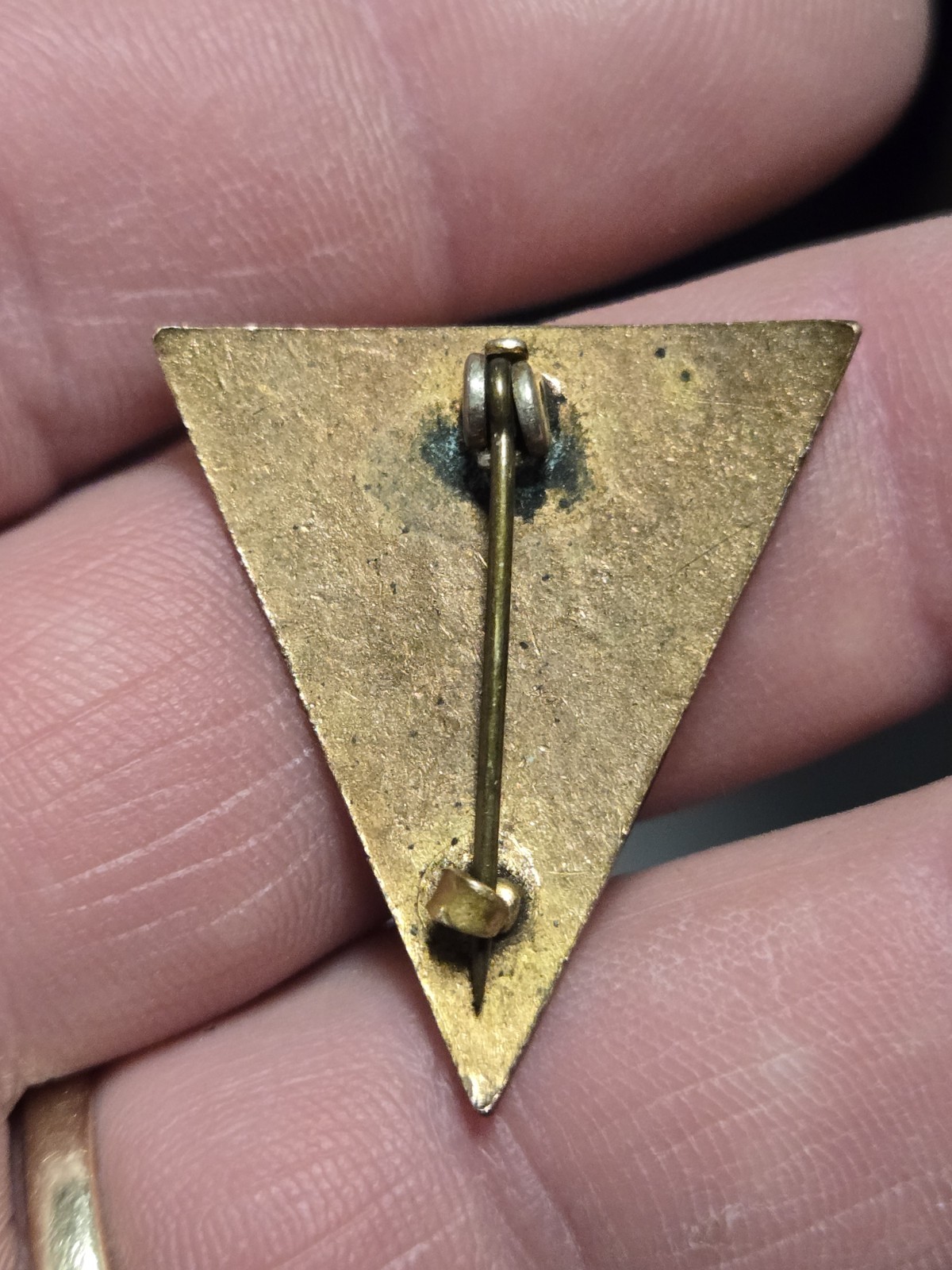 2 Vintage rare old WWII 83rd Infantry Division Thunderbolt DI Unit Crest Pin Lot