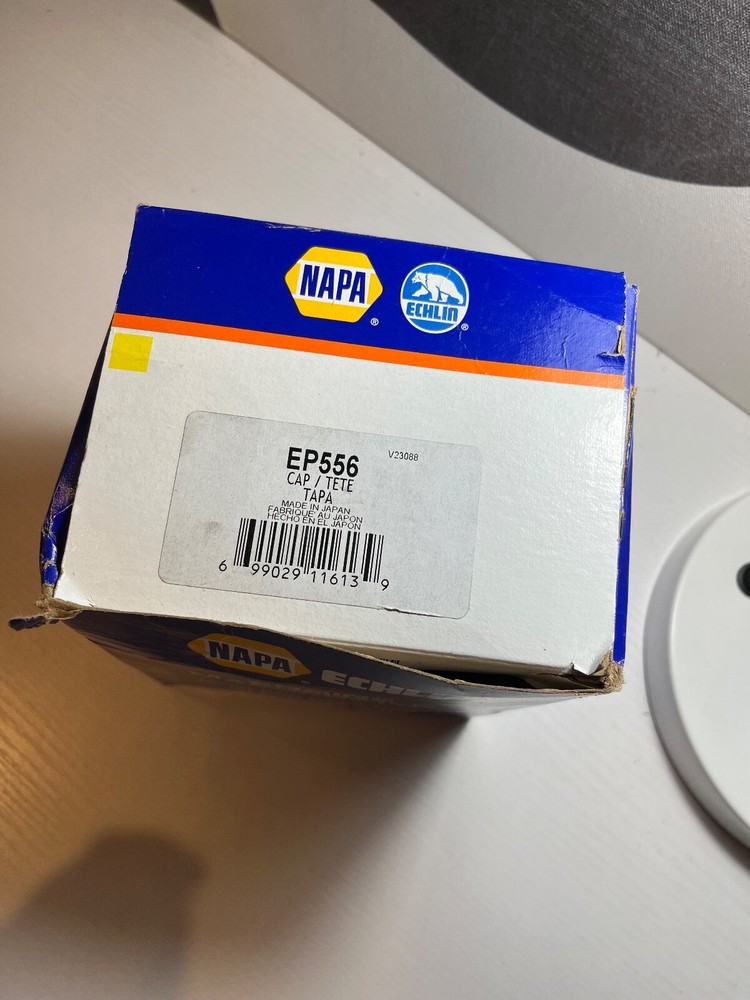 Napa Echlin EP556 Distributor Cap, Black