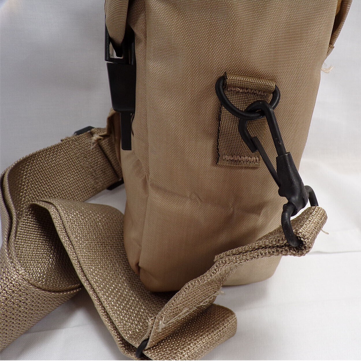 NEW Genuine US Military 2 QT OD Canteen with Desert Tan Cover and Shoulder Strap