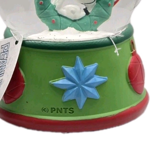 Snoopy 75Th Anniversary Snow Globe