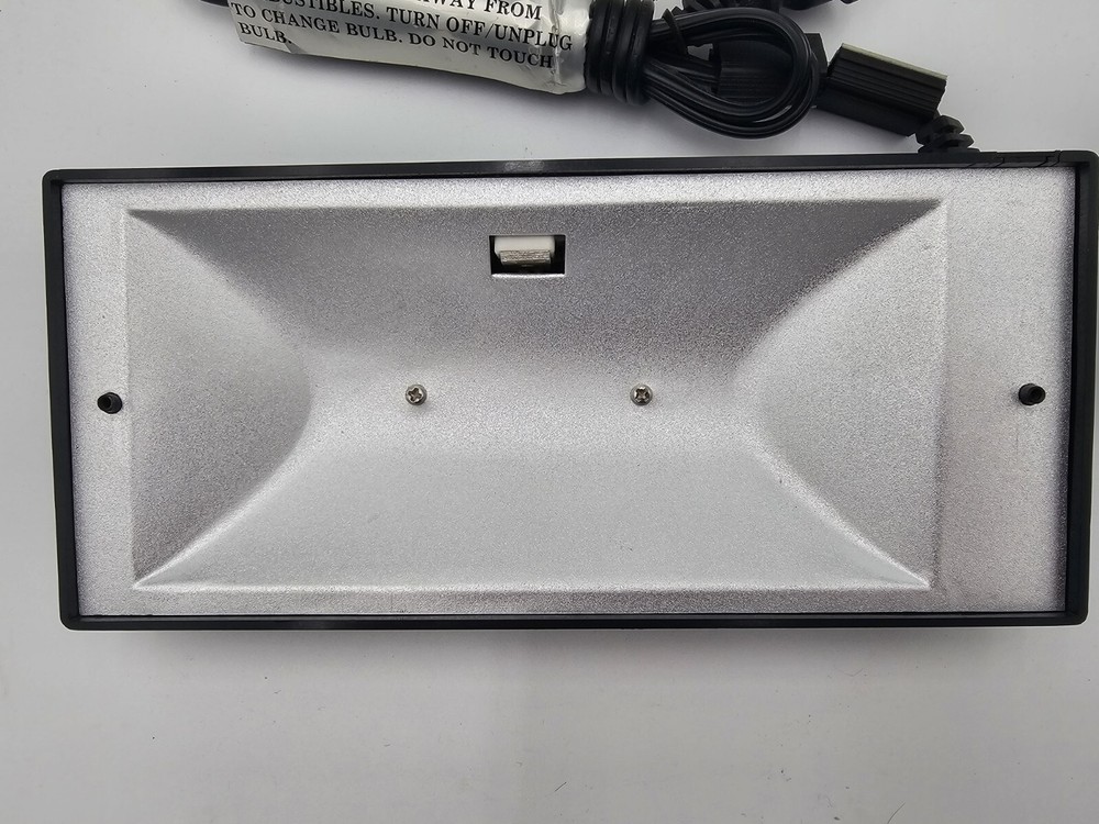 50 Watt Halogen Rectangle Portable Task Light Lamp Under Cabinet
