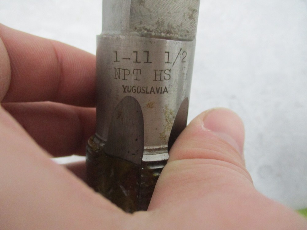 1 - 11-1/2 NPT PIPE TAP HS, V0299
