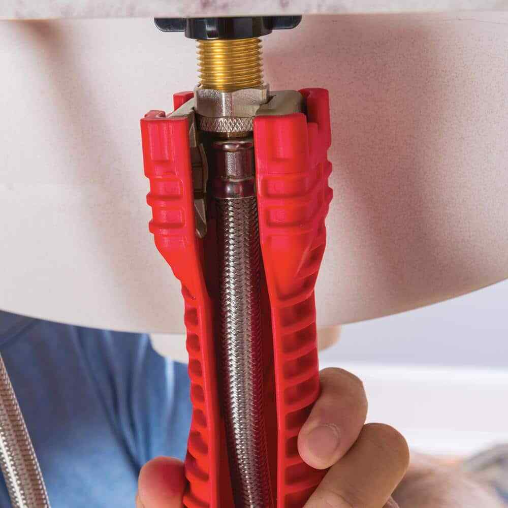RIDGID EZ Change Plumbing Wrench Faucet Installation and Removal Tool