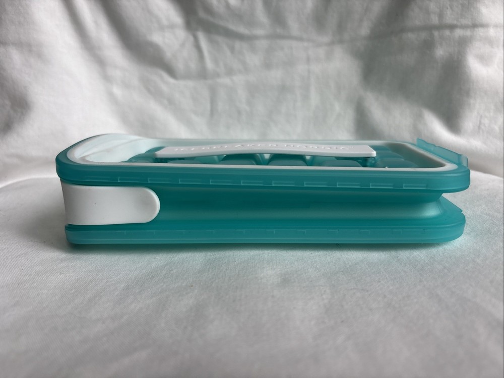 ICEBREAKER NORDIC POP - Make & Serve Ice Cube Tray