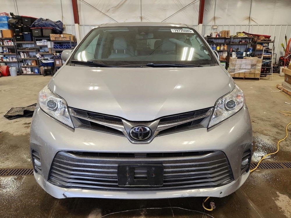 Engine ECM Electronic Control Module 3.5L 2GRFE Engine Fits 18-20 SIENNA 2132385