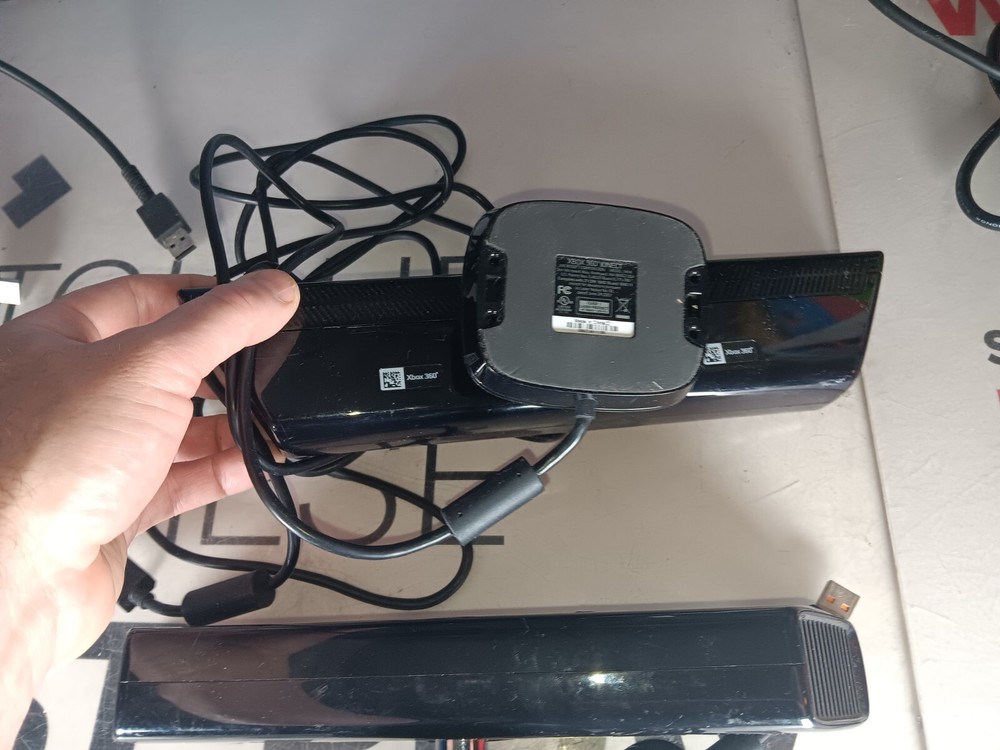 Microsoft XBOX 360 Original Kinect Sensor Bar Camera x 2-Untested-PARTS-READ ALL