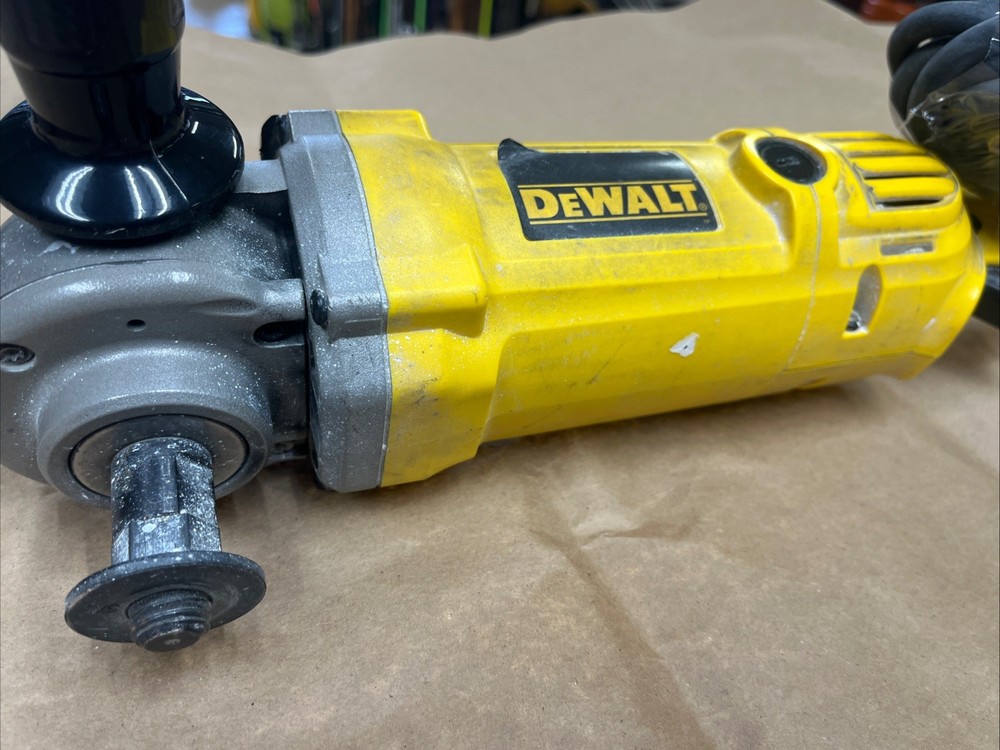 Dewalt DWP849 7/9" Handheld Electric Variable Speed Polisher