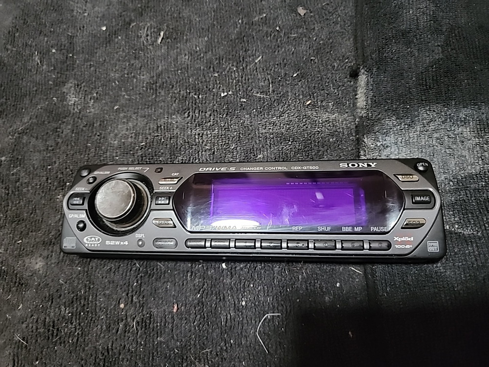 SONY CDX-GT500 FACEPLATE ONLY TESTED