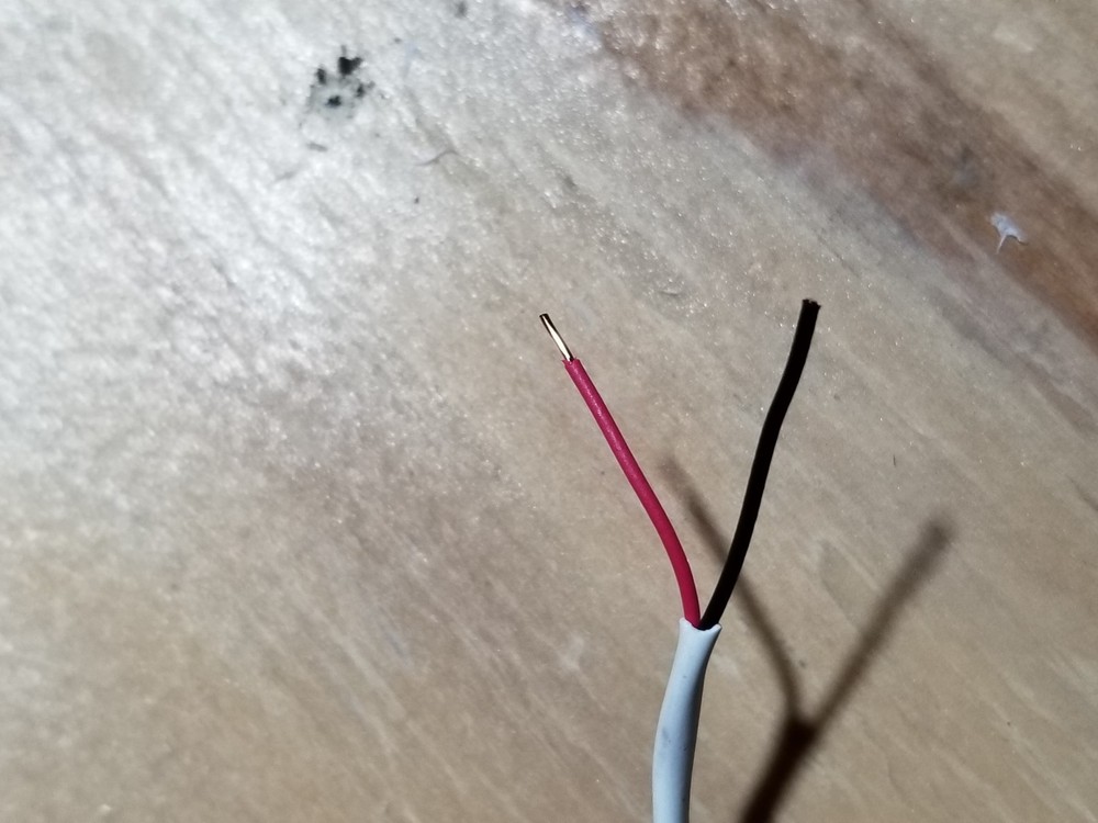 comCables 222SLD 22/2C Solid Copper Riser Alarm/Communication Cable White /100ft