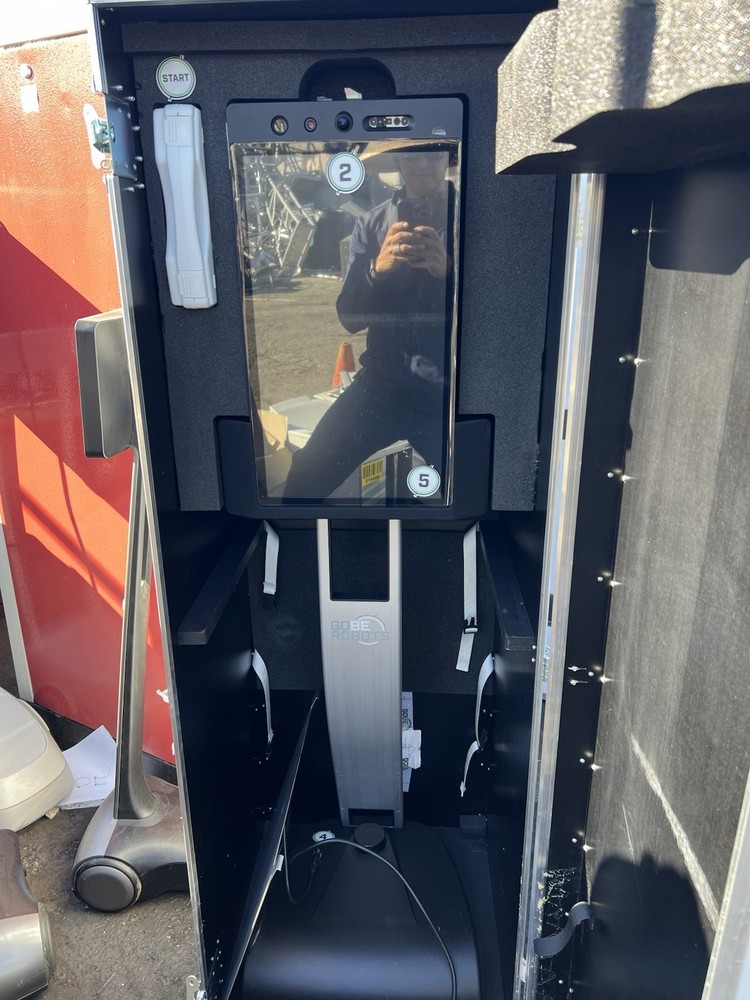 GoBe Robots telepresence unit (1st gen)