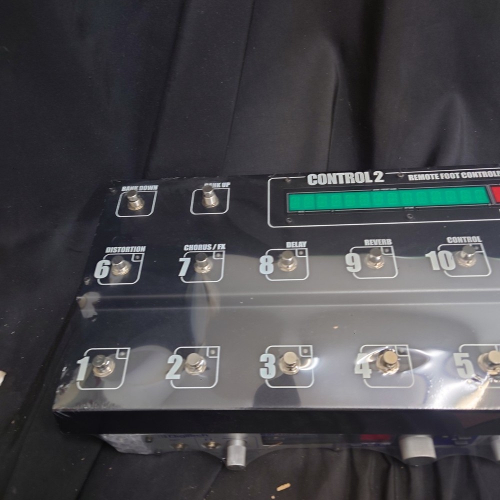 Digitech GSP1101 Multi Effects Processor Rack Guitar with Control 2 Foot Control