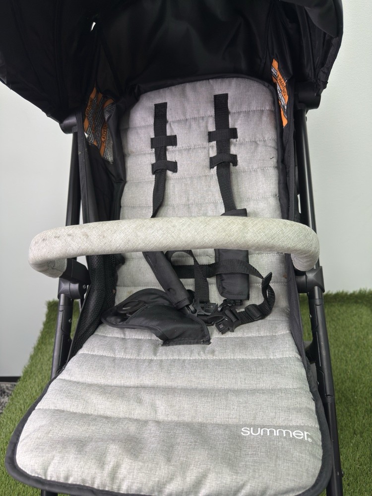 Summer Lightweight Stroller Black Gray Hood Canopy Five-Point Harness