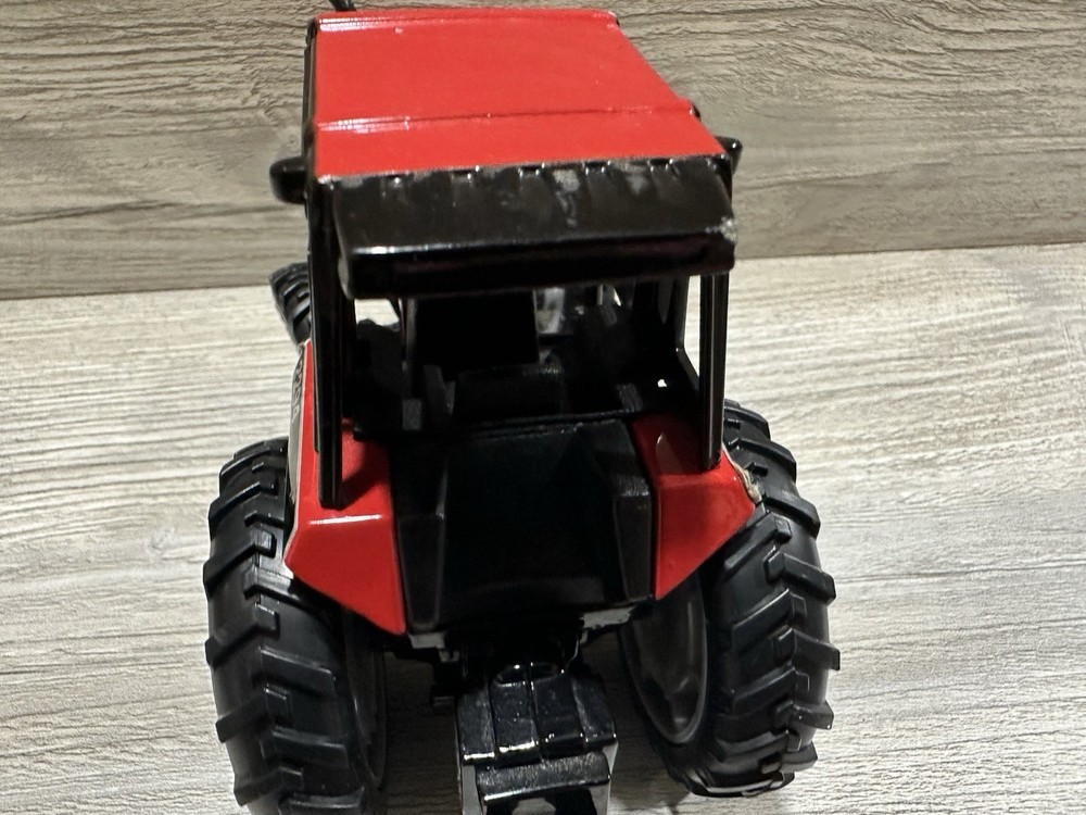 ERTL Case International 2294 Tractor Front Drive *Needs Work*