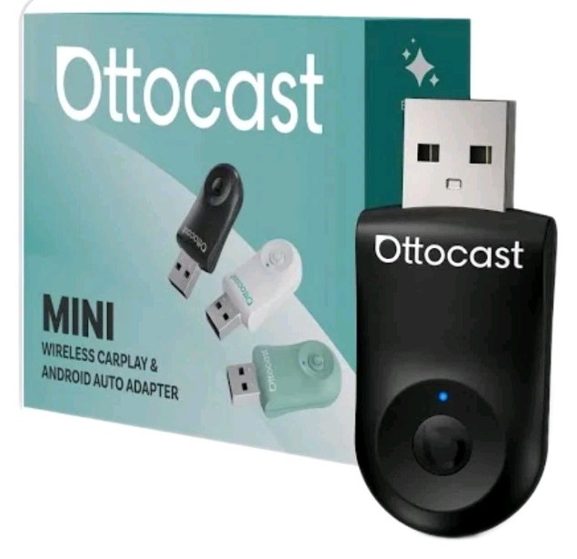 OTTOCAST Black Mini Wireless CarPlay & Android Auto Adapter CA505-T