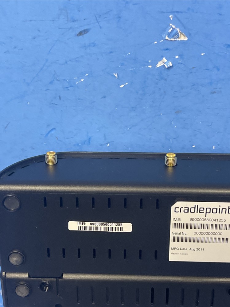 CRADLEPOINT TECHNOLOGY WIPIPE CBA750 MC200LE-VZ WIRELESS ROUTER