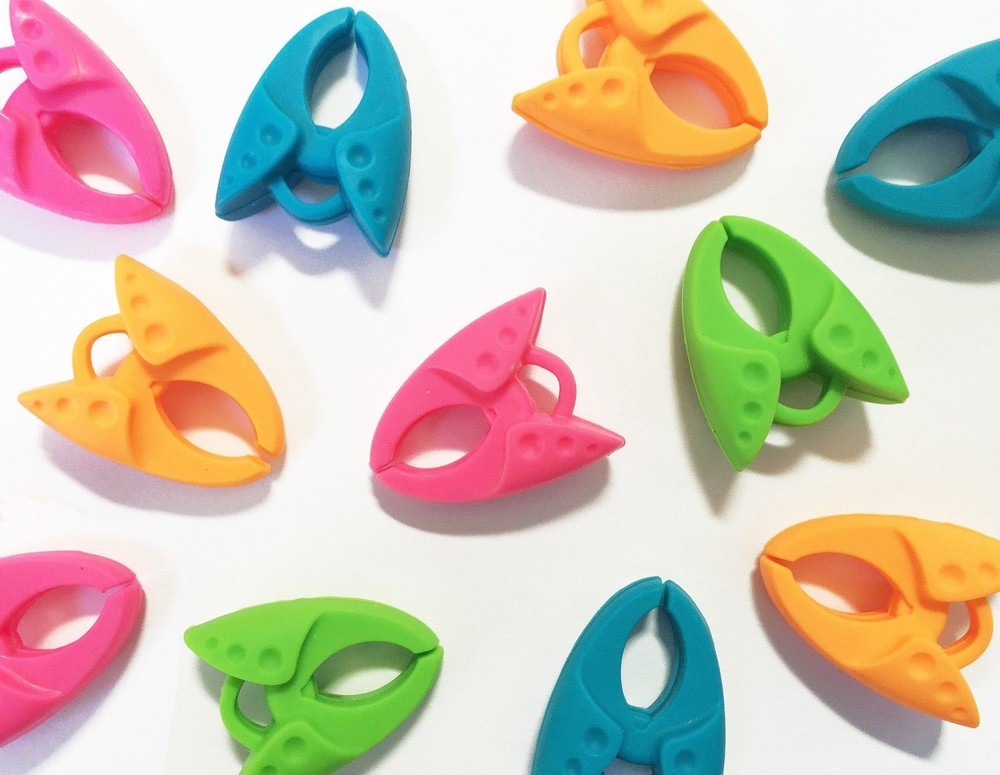 12 UNIVERSAL BOBBIN CLAMPS