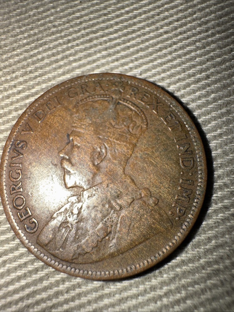 1914 George V Large One Cent Copper Coin - Canada