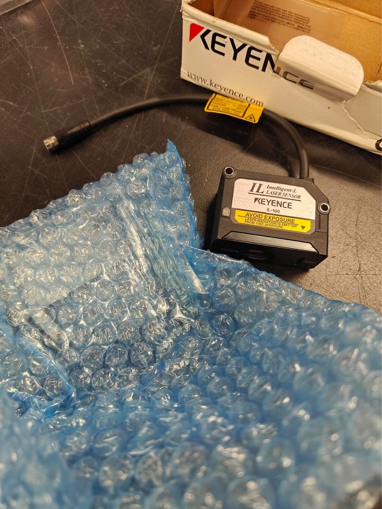 Keyence IL-100