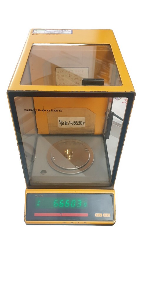 Sartorius 1801 Scale Max 110g Readability .0001g