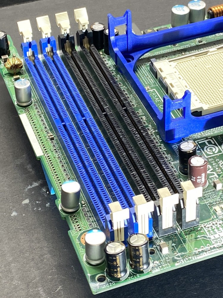 Sun 370-7812 Sun Java Workstation W2100z System Board CPU/Memory Mezzanine Board