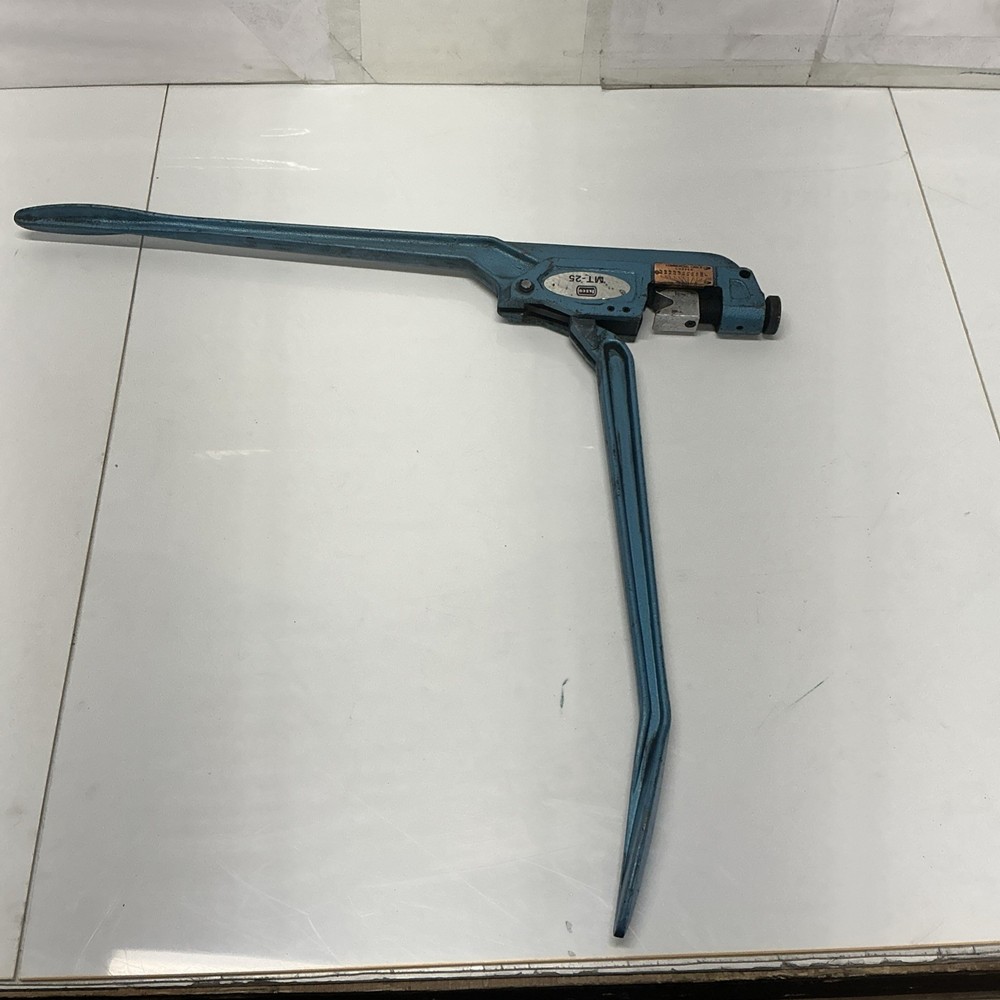 Ilsco MT-25 Manual Compression Tool. X-032