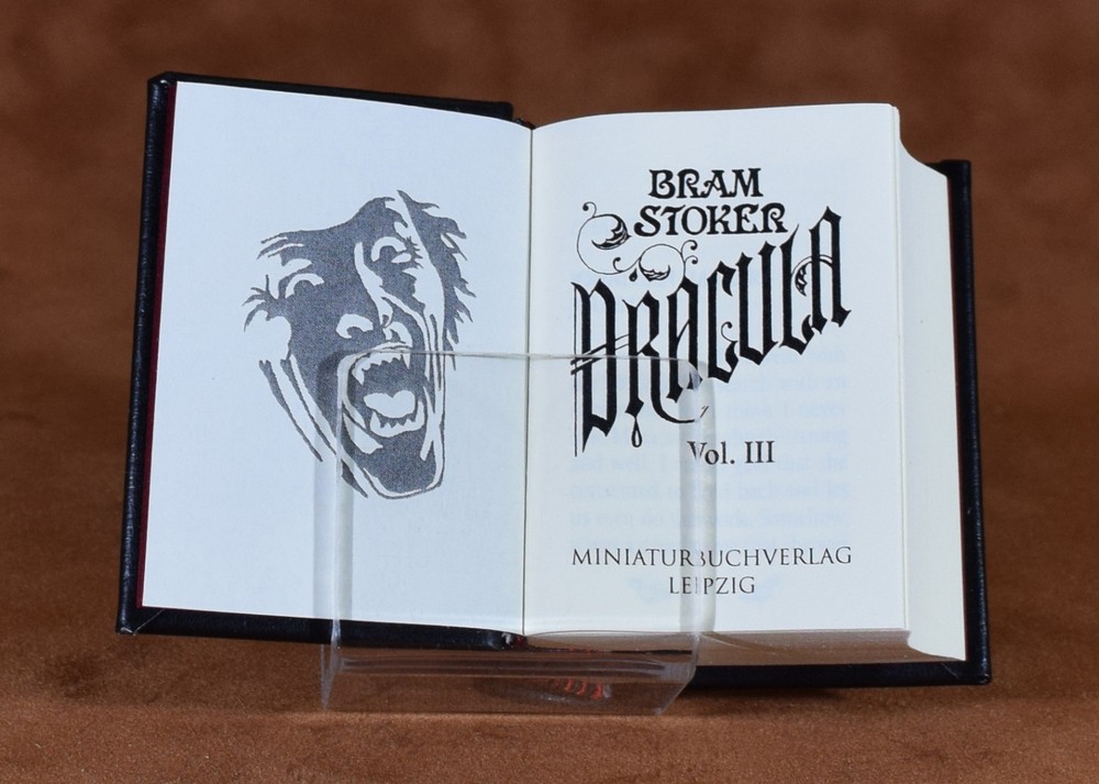 MINIATURE BOOK Bram Stoker DRACULA