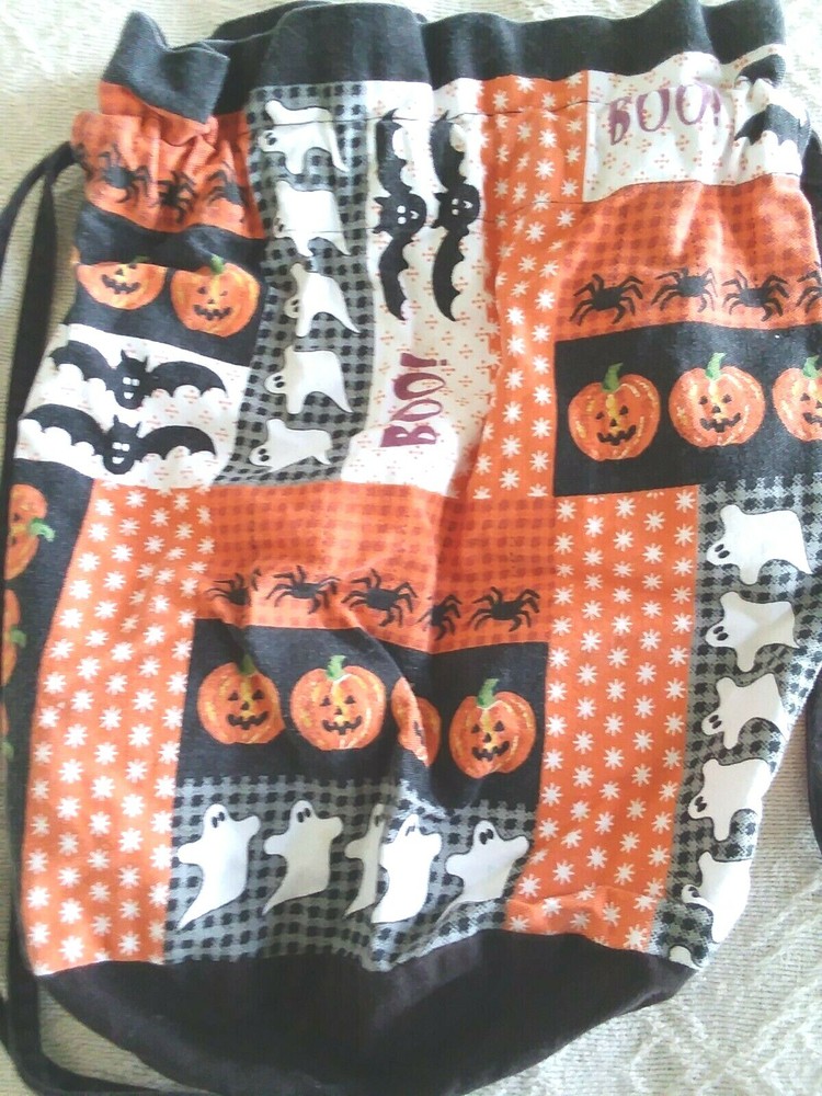 Halloween Ghost Pumpkin Bats Spiders Drawstring Bag