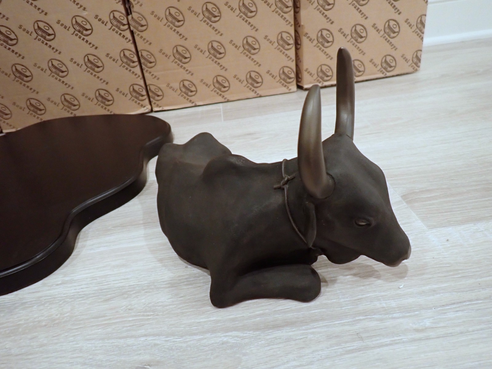 MIB AFRICAN AMERICAN SCULPTURE Soul Journeys - Maasai Sculpture; The Gift # 877