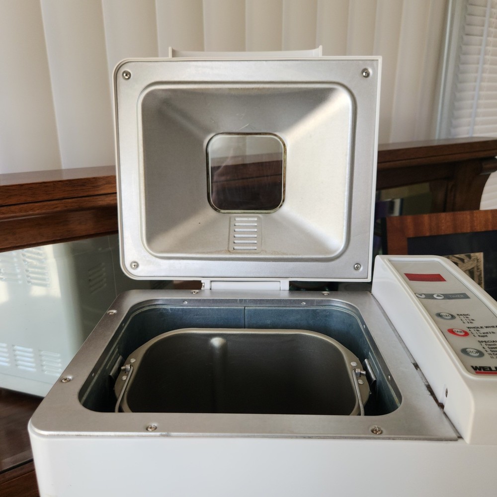 Welbilt White Large Bread Machine ABM6900