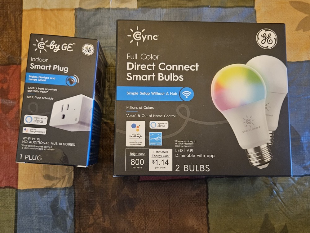 Smart Bulb pack with  Smart Plug