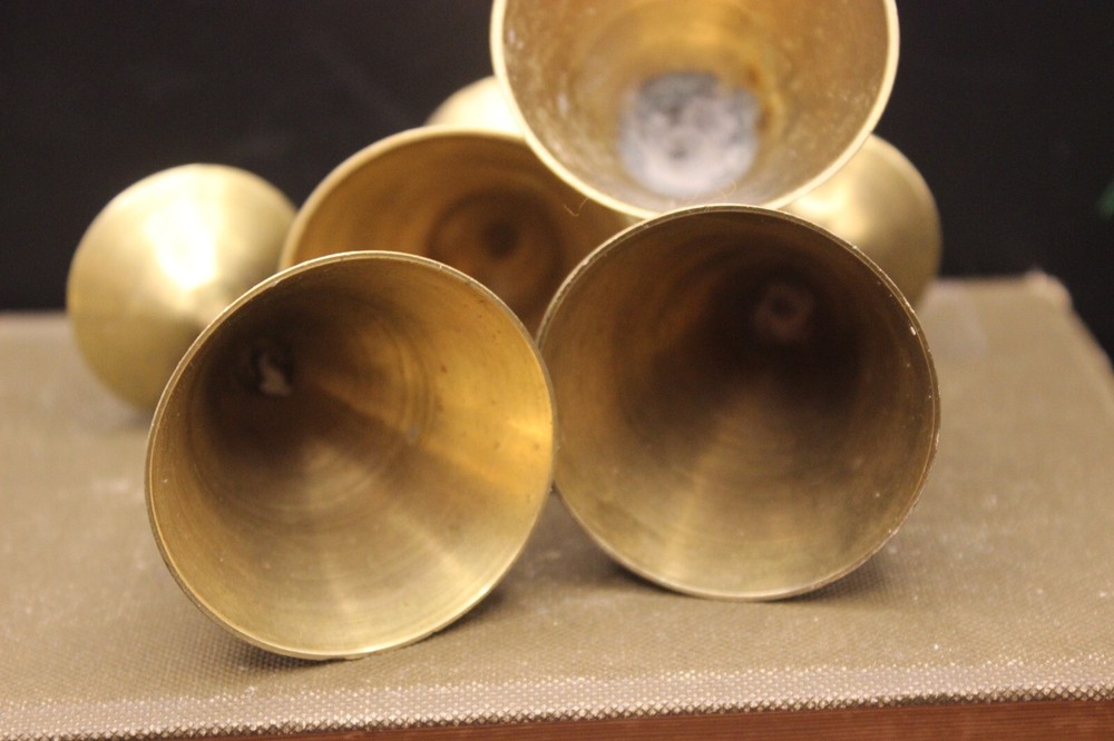 Brass Tea Pot Hinged Lid + 4 Goblets Indian Middle Eastern Service Set