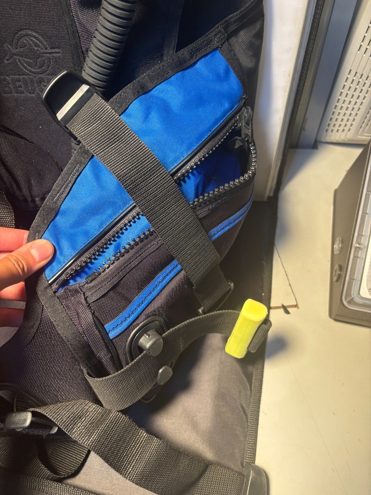 SCUBA Beuchat Weight Integrated BCD